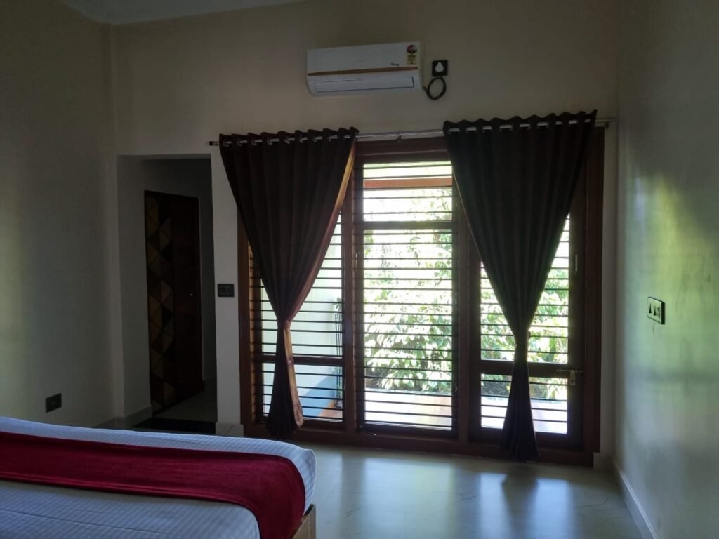 Tishina Homestay Sakaleshpur Hassan, Book Best Stays in Sakaleshpura at Best Price , Low-cost Luxury home stays with Food and Accommodation