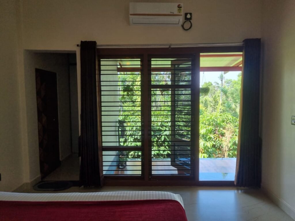 Tishina Homestay Sakaleshpur Hassan, Book Best Stays in Sakaleshpura at Best Price , Low-cost Luxury home stays with Food and Accommodation